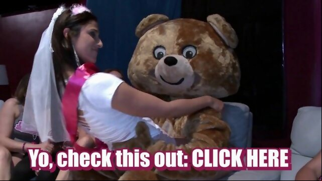 DANCING BEAR - Wild orgy cfnm dancing